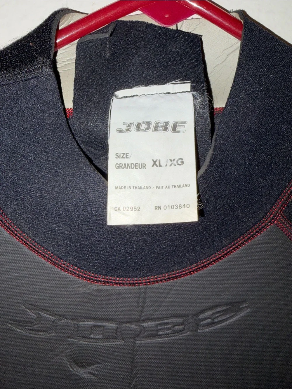 Mens Red and Black Jobe sports wetsuit sz XL /XG